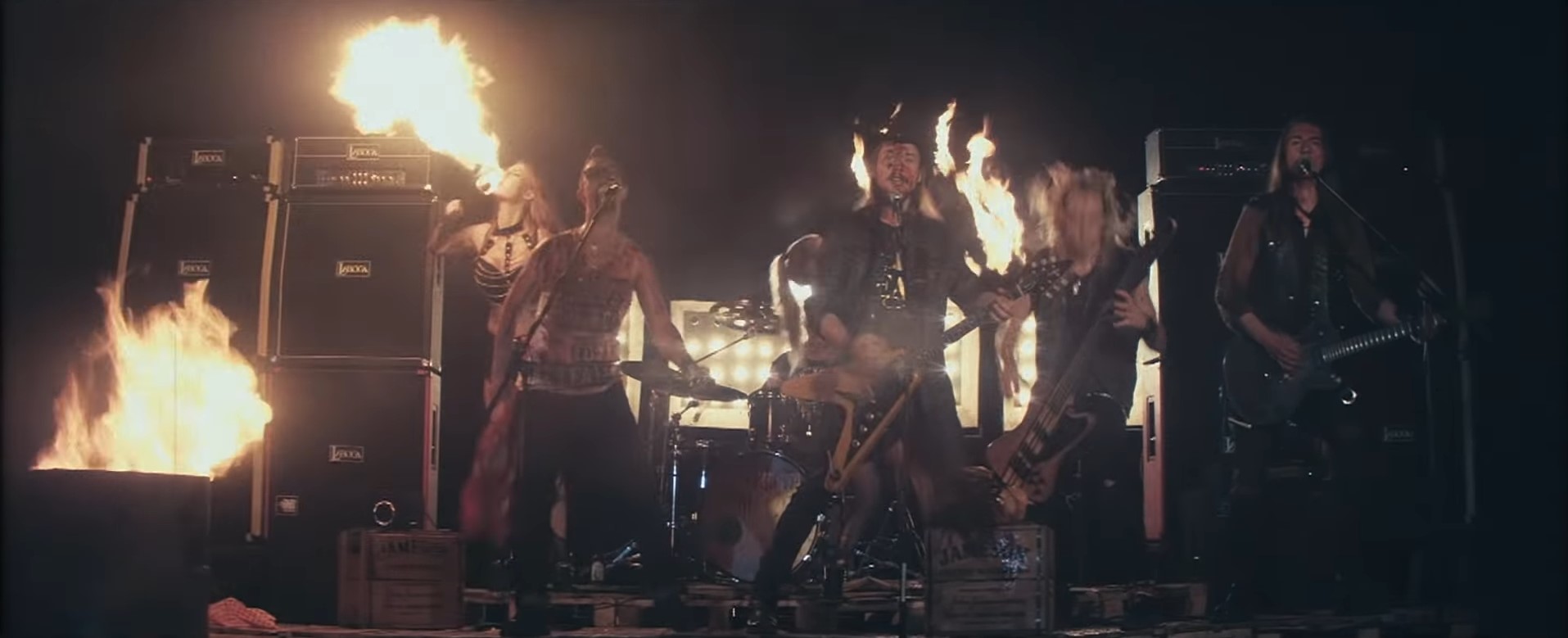 TRZYNASTA W SAMO POŁUDNIE – HELL YEAH